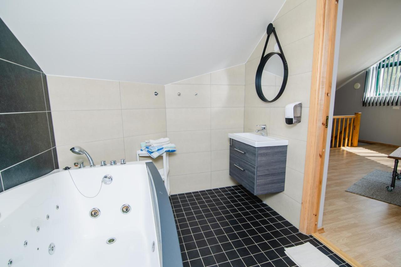 Appartement Viisnurga Puhkemajad à Uulu Extérieur photo